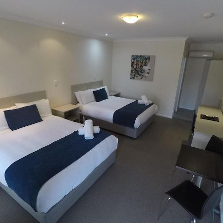 Lincoln Cottage Motor Inn Вагга-Вагга Екстер'єр фото