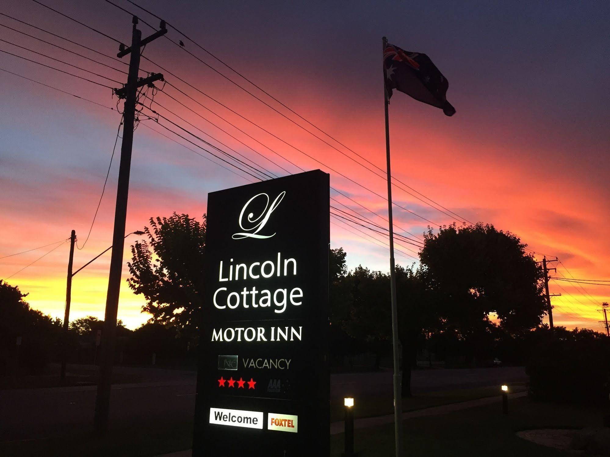 Lincoln Cottage Motor Inn Вагга-Вагга Екстер'єр фото